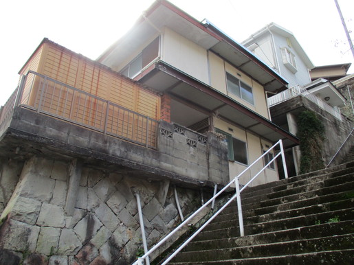 【オーナーチェンジ】長崎市金堀町のオーナーチェンジ物件☆年間収入624,000円☆投資用にいかがでしょうか。