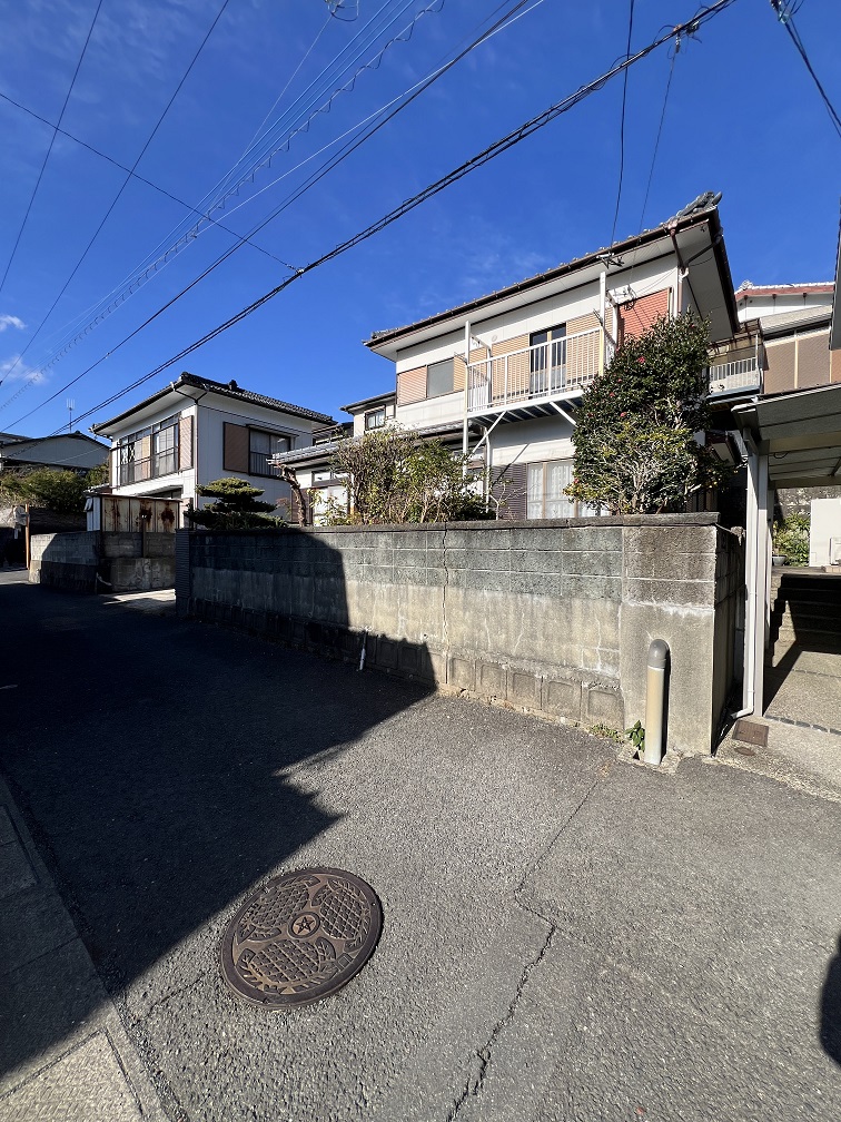長崎市横尾3丁目☆約60坪の売地♪建築条件はありませんので、お好きなハウスメーカーで建築可能です♪お気軽にお問い合わせください♪