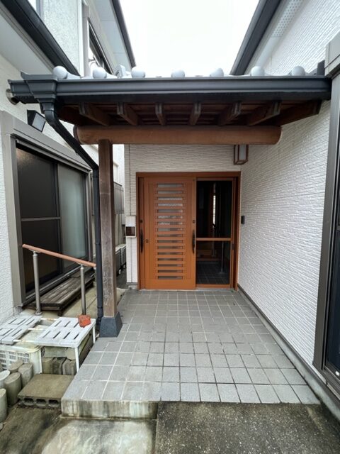 人気の平間町の中古戸建☆2012年築☆母屋と離れがあるので大家族や2世帯住宅・事務所兼自宅におすすめ☺約108坪の敷地が魅力です♪