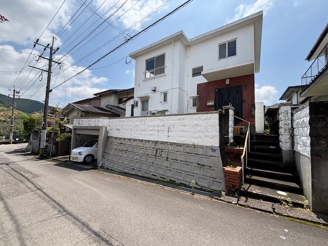 【６９０万円へ価格改定♪】つつじが丘１丁目の５Ｋ戸建☆土地約４８坪☆車庫１台分あり☆お部屋数も多く、暮らし方に合わせて使える住まいです♪