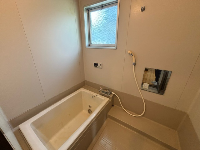 長崎市鶴の尾町★4LDK★中古戸建！自分好みにリフォームしませんか？現在空き家となっておりますのでいつでも内覧可能です♪お気軽にお問い合わせください(^^)/
