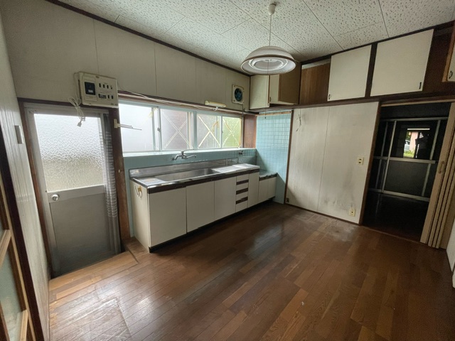 長崎市平山町中古戸建☆陽当たり良好な平屋建住宅！リフォームもしくは新築用地としてはいかがでしょうか？